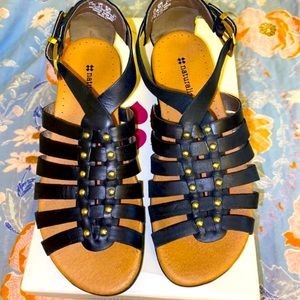 Women’s naturalizer studded sandals